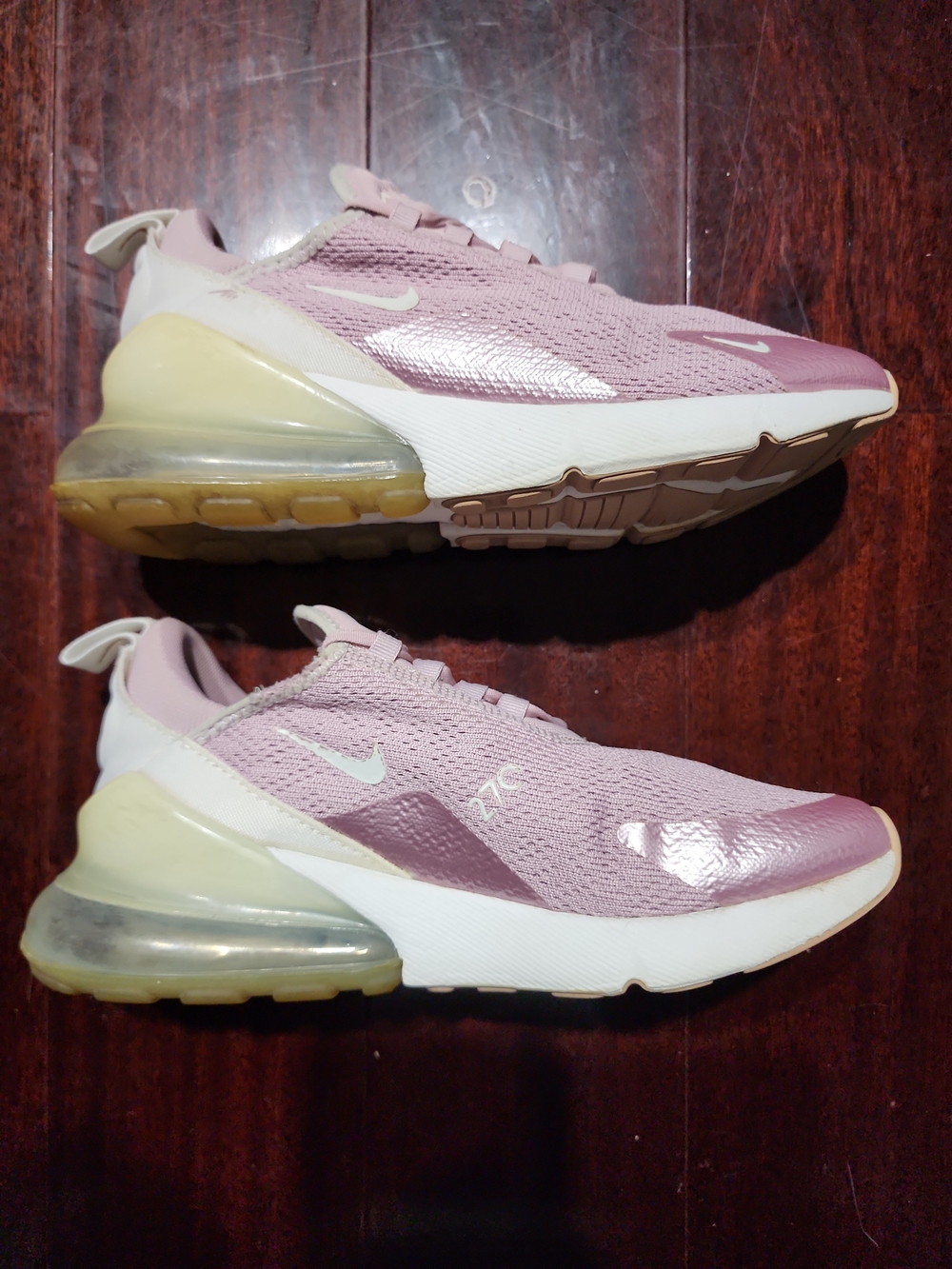 Nike Air Max 270 Women’s Pink/Olive Slip-On Sneaker